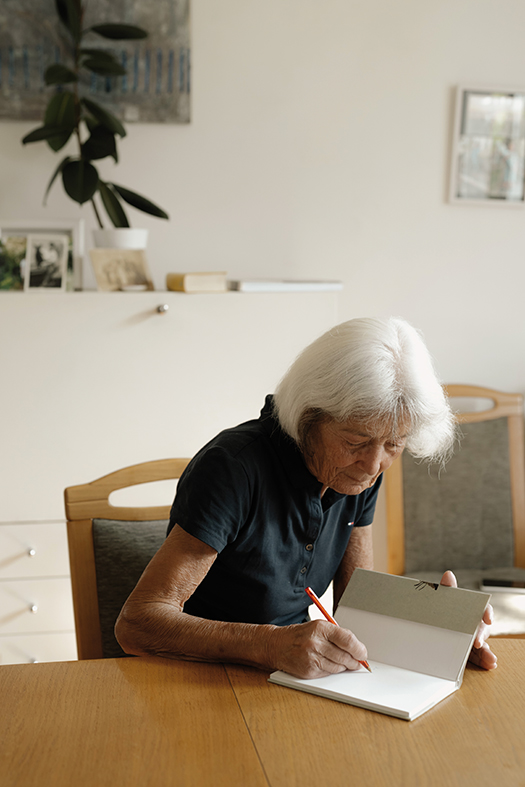 Wenn andere ihre Aussagen für frivol halten, amüsiert das Ilse Krüger.