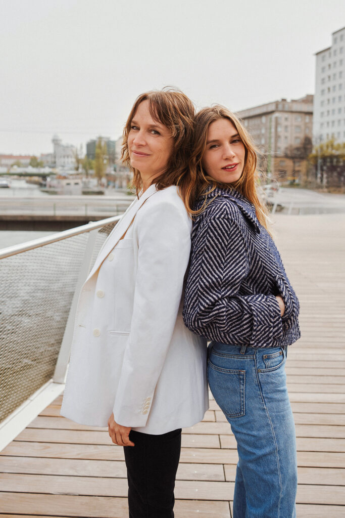 Mirjam und Maya Unger – lean on me